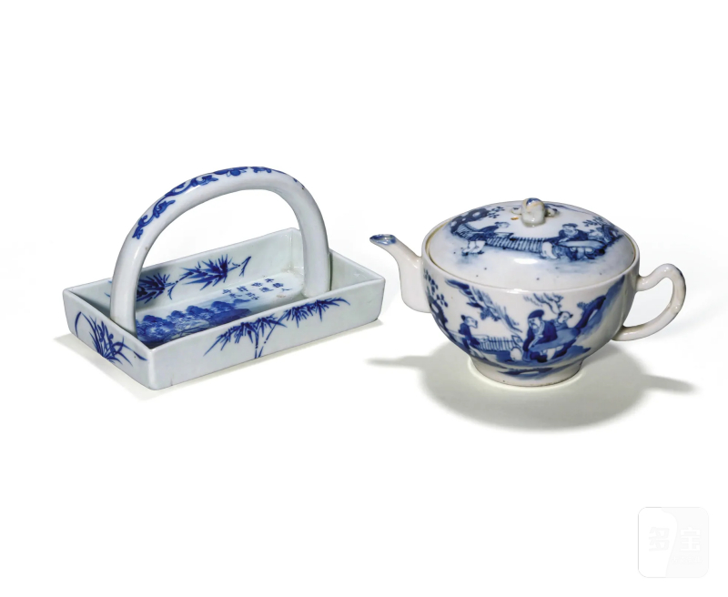 清晚期 青花瓷器一组两件